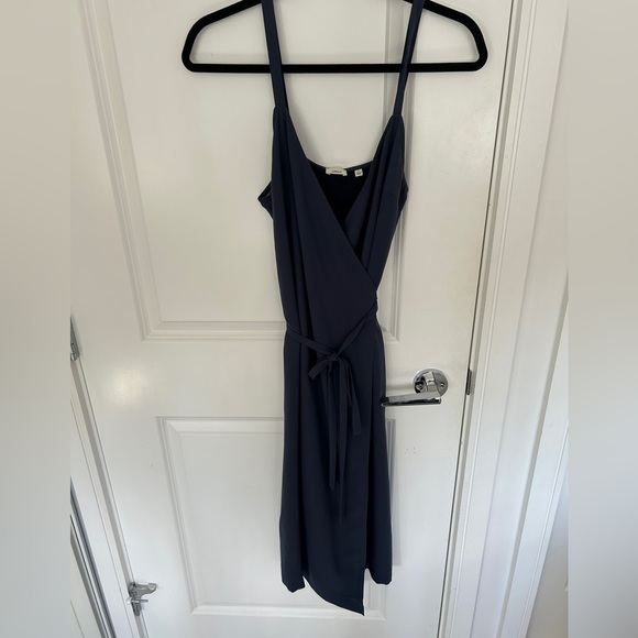 Wilfred adjustable wrap dress - Picture 1 of 4